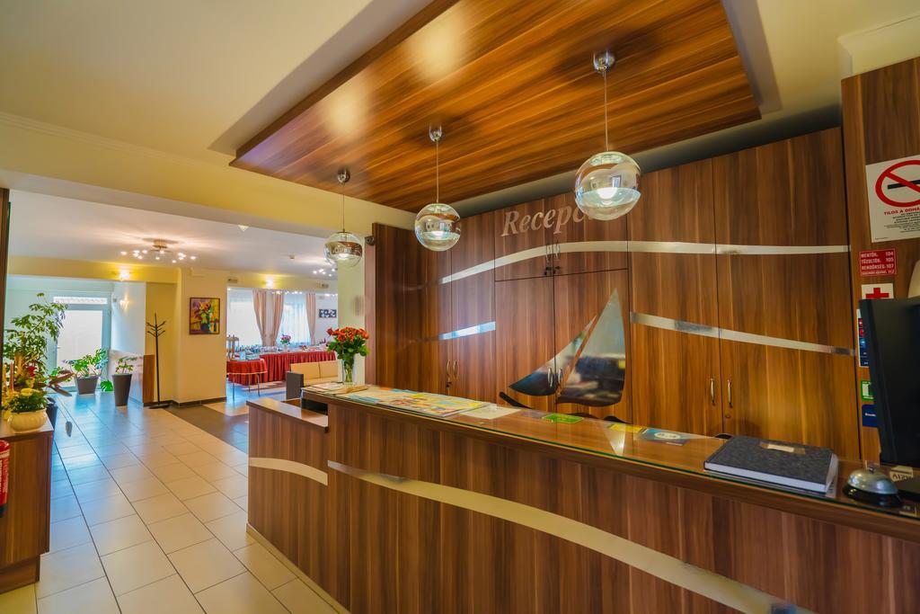 Balaton Colors Beach Hotel Siófok Exteriör bild